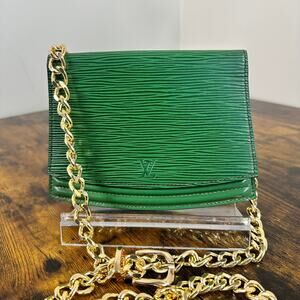 Louis Vuitton Green Epi Leather Vintage Waist Bag Authentic